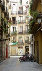 How to Solo Travel in Barcelona 3